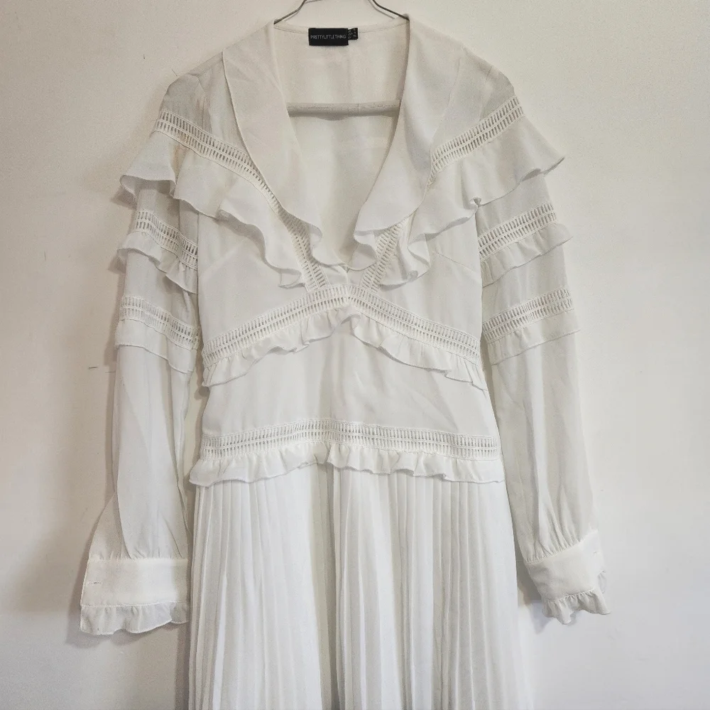 Romantic white dress NEW ruffled cutout details and pleated skirt. Shabby CHIC S - Picture 13 of 13